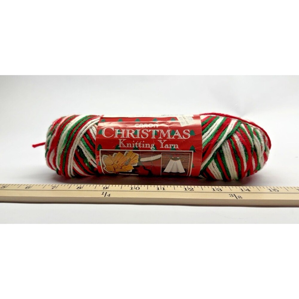 Carron Christmas Ombre Yarn Red Green White Acrylic 3 oz Holiday Knitting Craft
